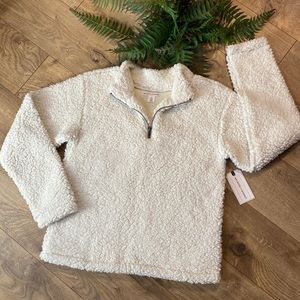 NWT Girls Teddy Pullover